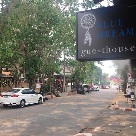Blue Dream Guesthouse เชียงใหม่ ภายนอก รูปภาพ
