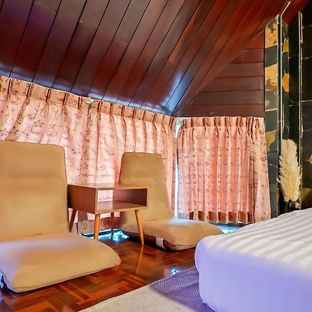 Blue Dream Guesthouse เชียงใหม่ ภายนอก รูปภาพ