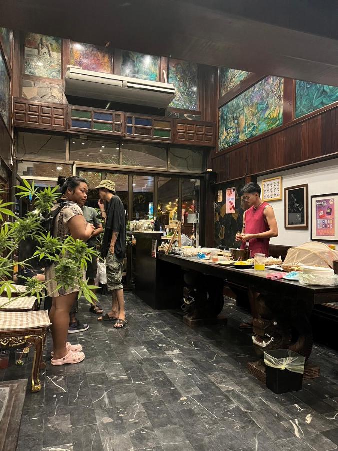 Blue Dream Guesthouse เชียงใหม่ ภายนอก รูปภาพ