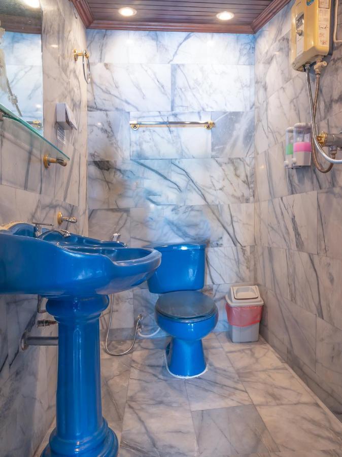 Blue Dream Guesthouse เชียงใหม่ ภายนอก รูปภาพ