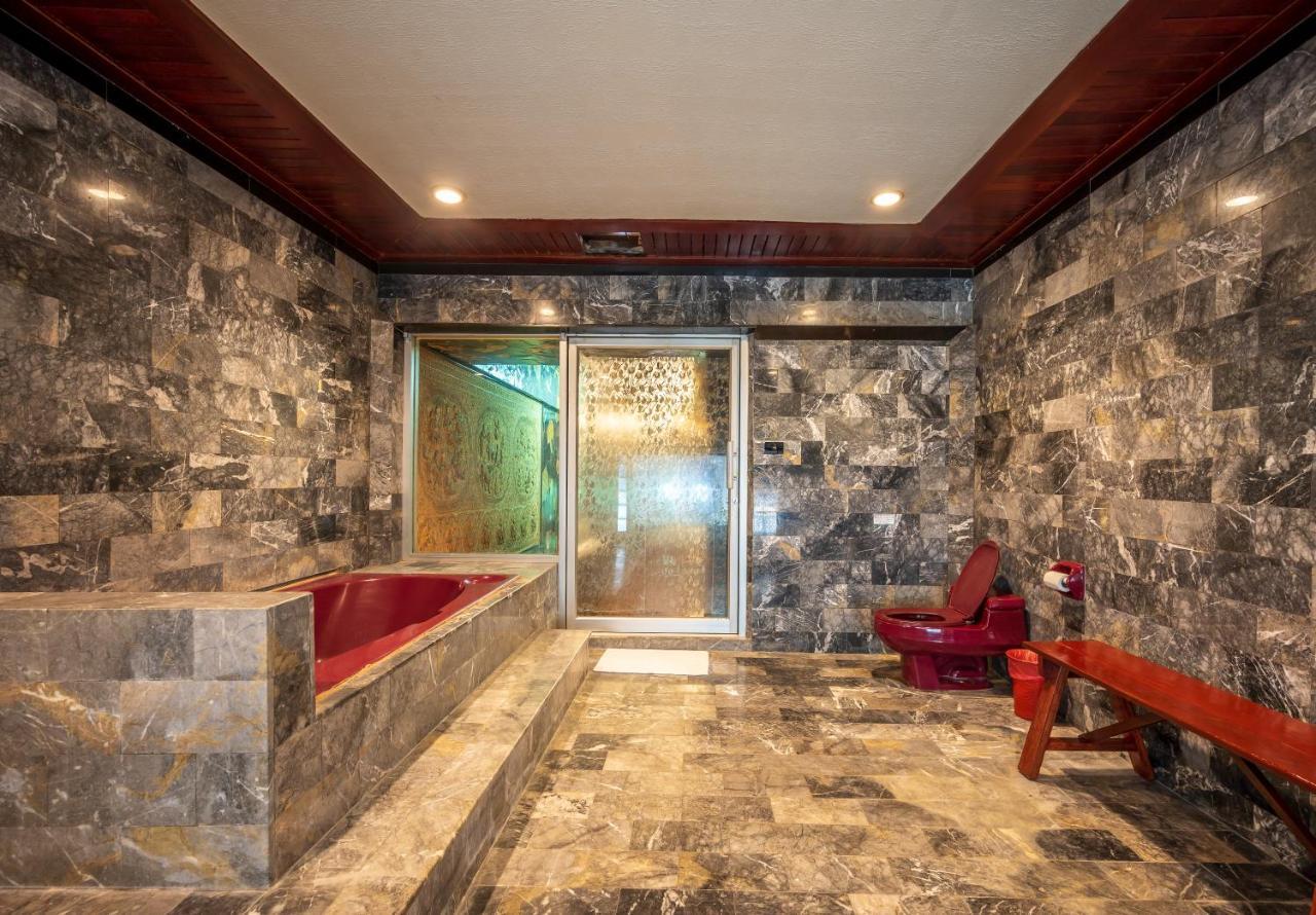 Blue Dream Guesthouse เชียงใหม่ ภายนอก รูปภาพ